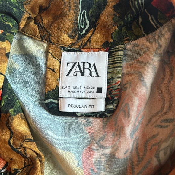 Men’s Zara Size Small Tiger Print Button Up - Picture 3 of 3